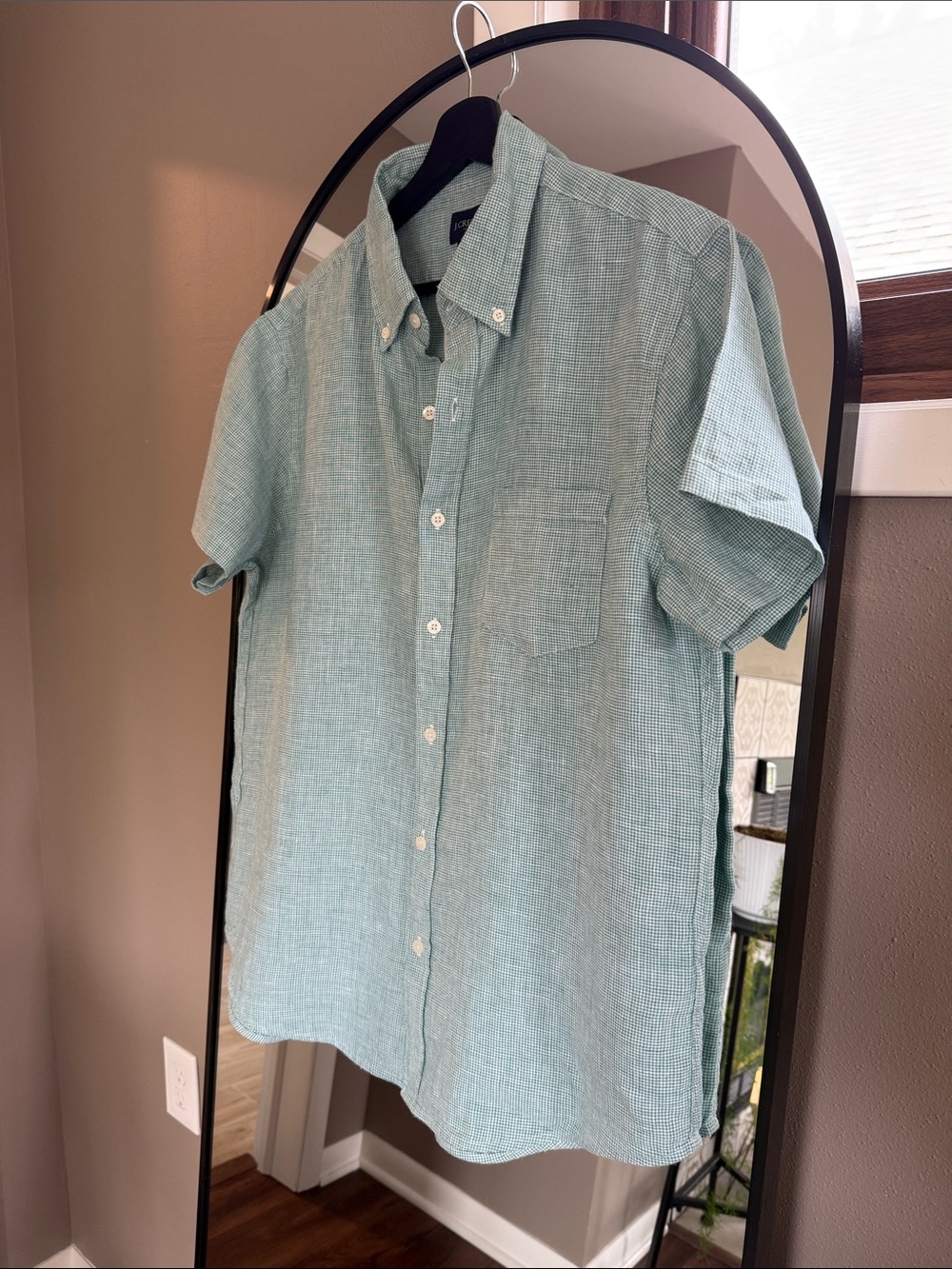 J. Crew Men’s Linen Light Green Short-Sleeve Button-Down Shirt NWT